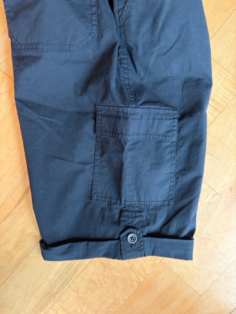 Chico shorts, cargo utility black stretch, NWT classic rise pockets Women’s SZ6 - Picture 6 of 13